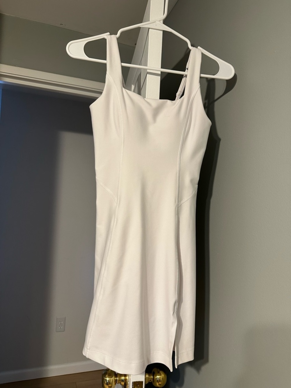 A&F YPB tennis/athletic dress